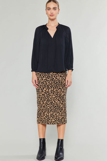 3/4 Sleeve Split Neck with Tie Pleated Top in black by Current Air