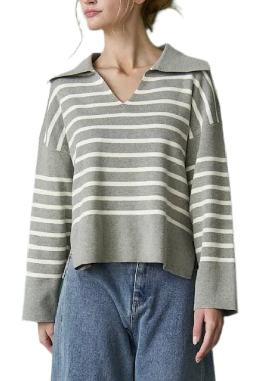 Brynn Collared V-Neck Long Sleeve Sweater in heather grey/white by Papermoon