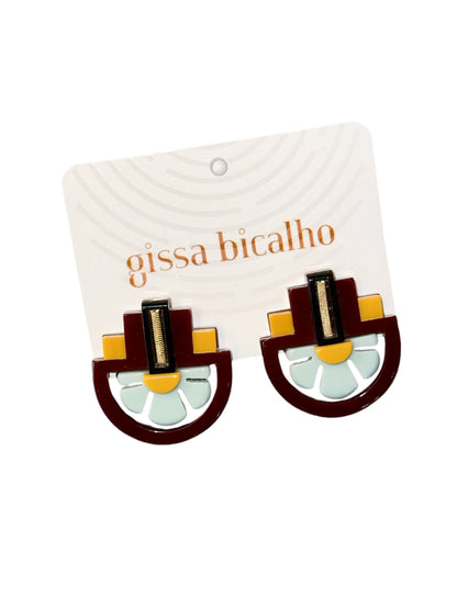 Acrylic 3 Flowers Earring in burgundy by Gissa Bicalho