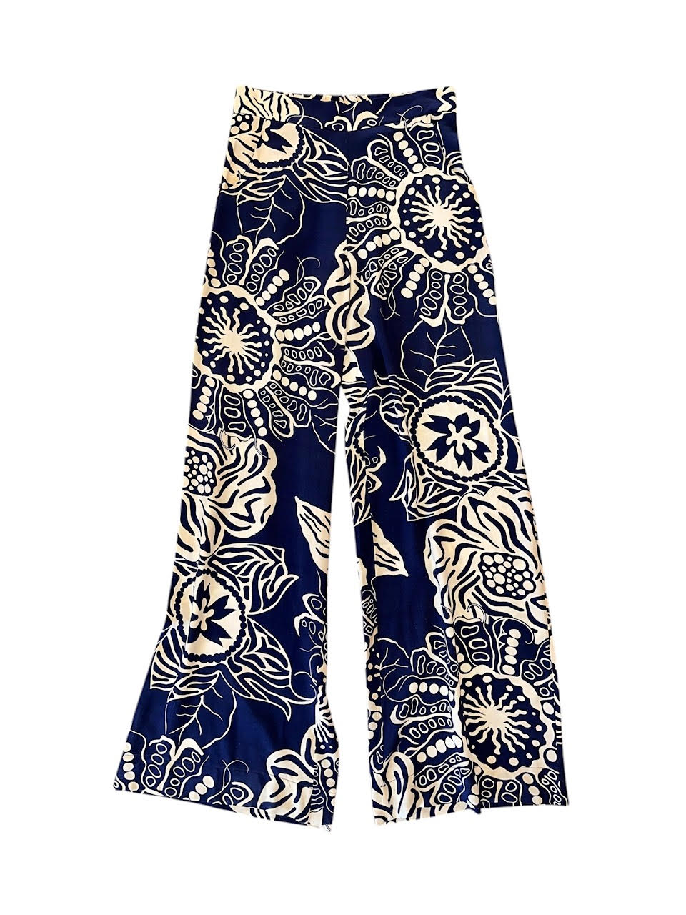 Printed Wide Leg Pant in navy/cream by Aldo Martins